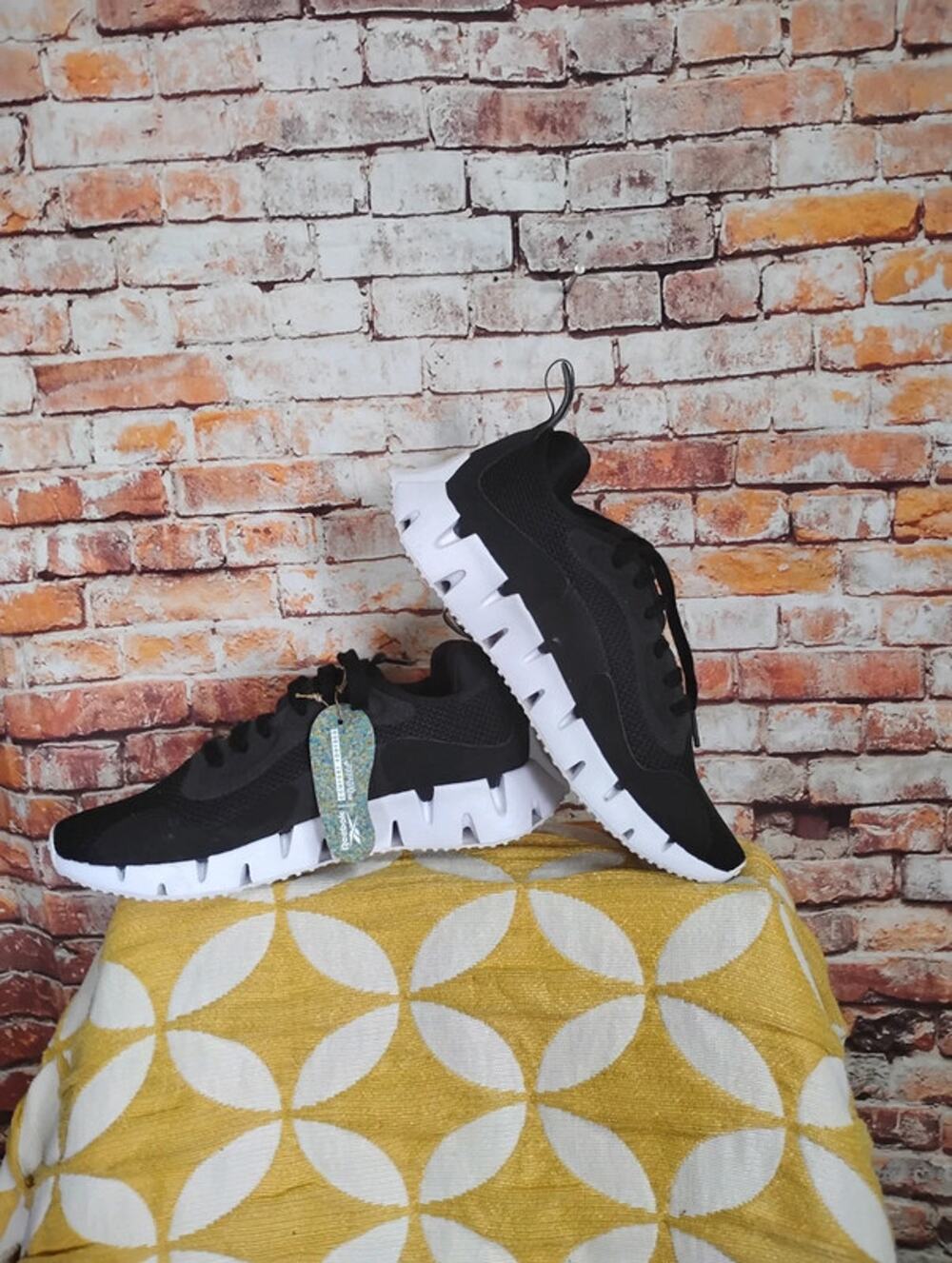 Reebok Zig Dynamica Sneakers